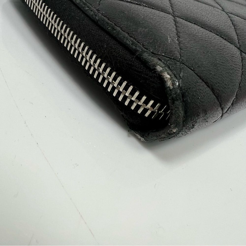 CHANEL Classic Zip Around Wallet Black Quilted lamb skin - Picture 7 of 15